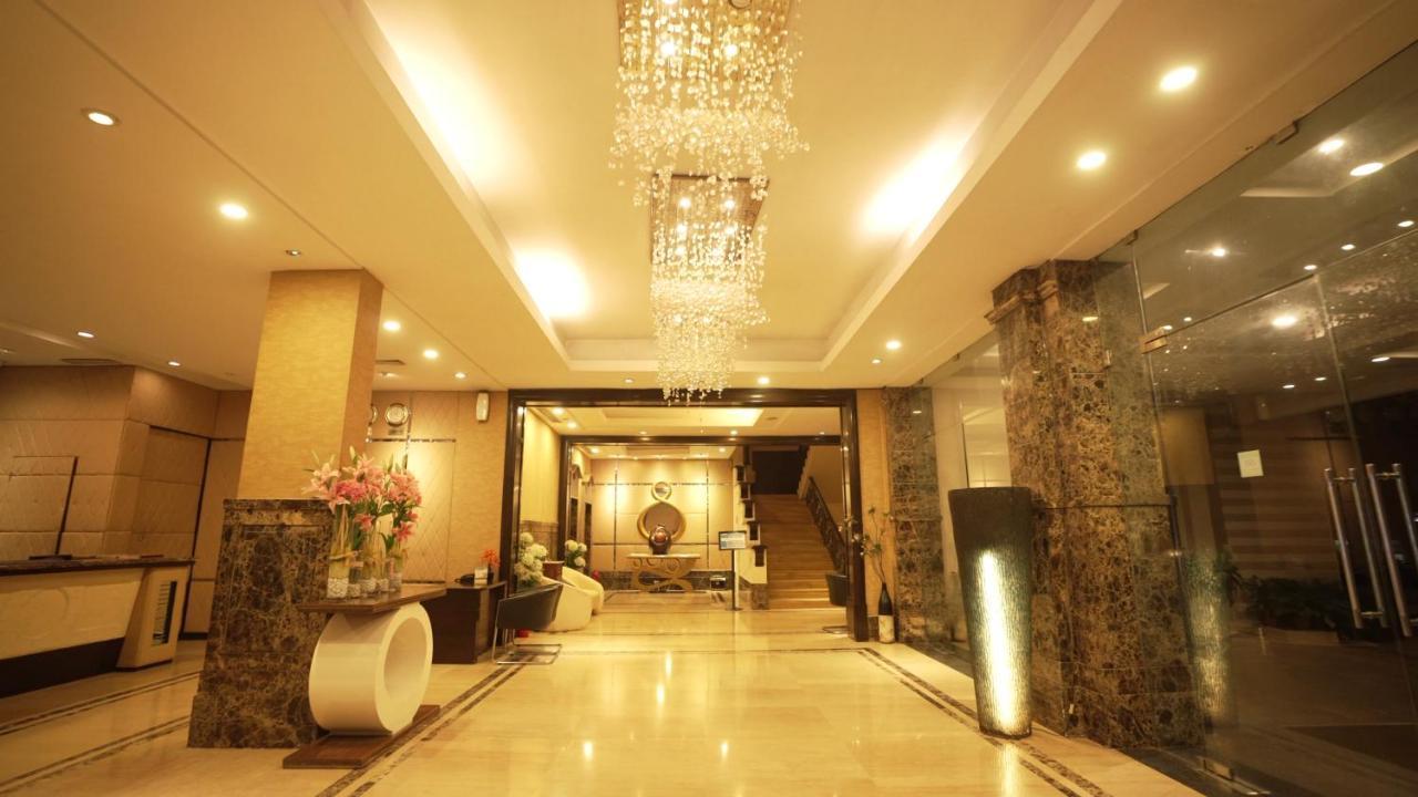 Hotel Pal Heights Bhubaneswar Zewnętrze zdjęcie