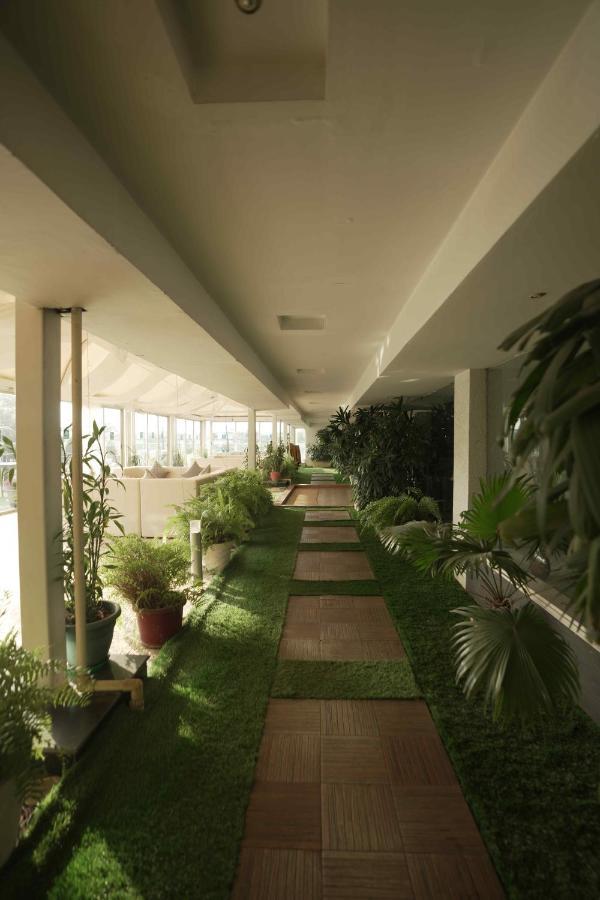 Hotel Pal Heights Bhubaneswar Zewnętrze zdjęcie