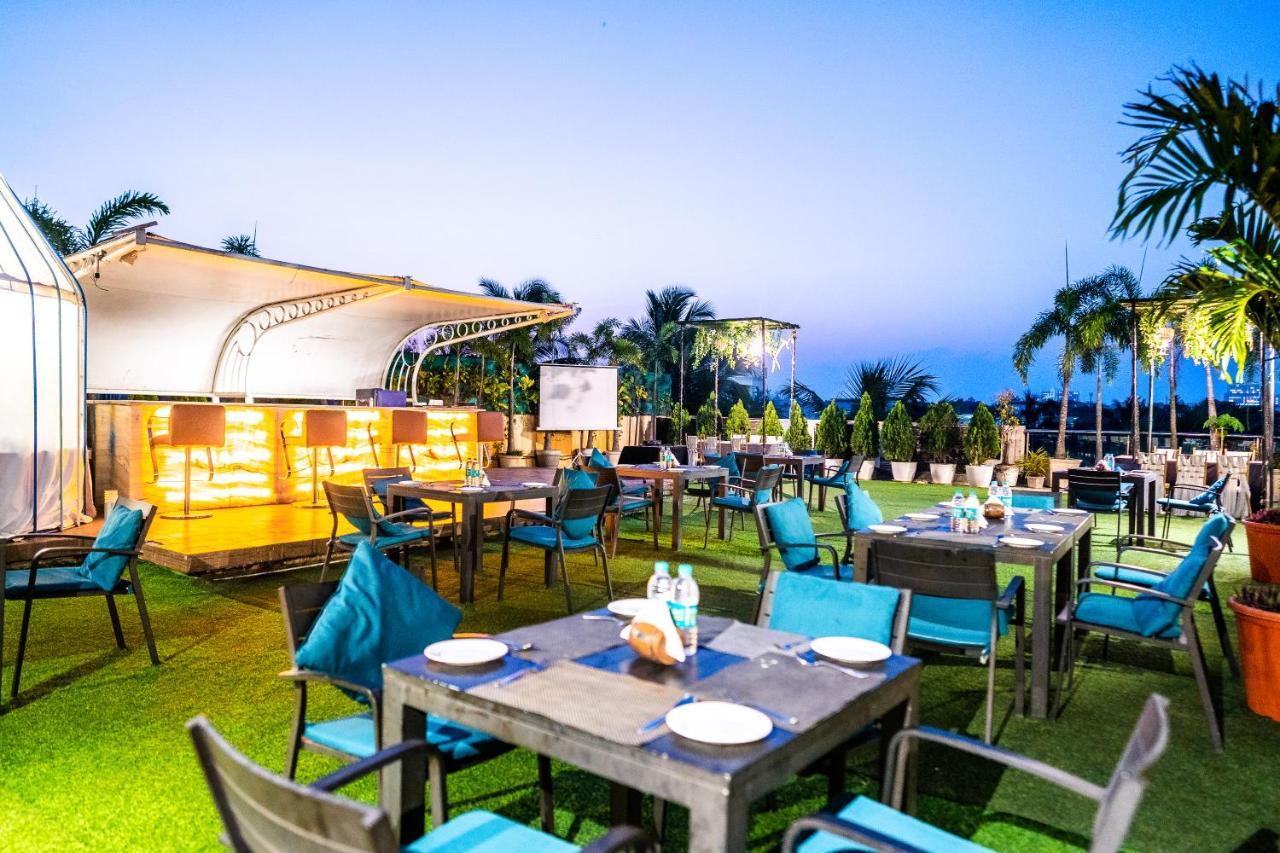 Hotel Pal Heights Bhubaneswar Zewnętrze zdjęcie