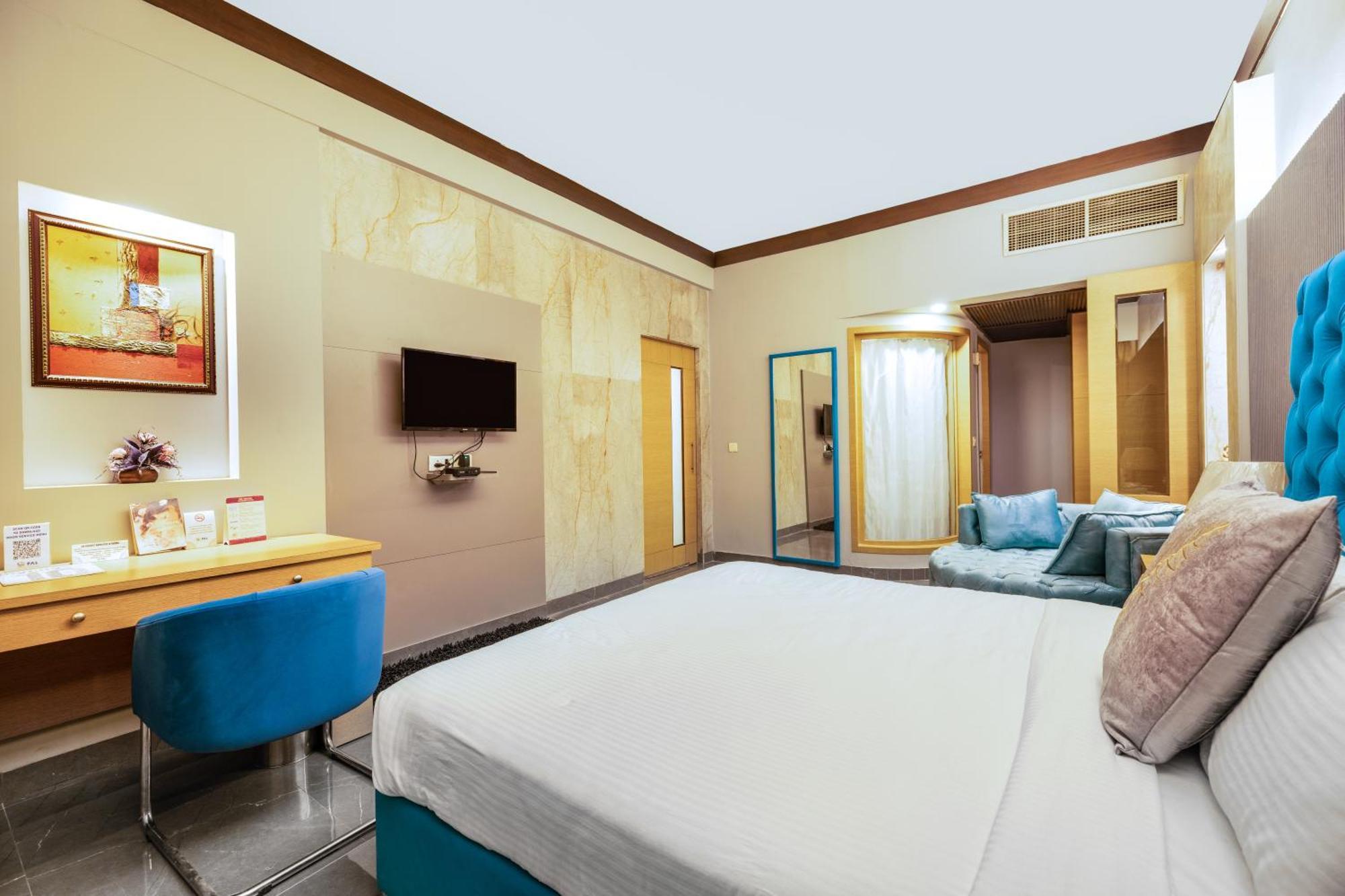 Hotel Pal Heights Bhubaneswar Zewnętrze zdjęcie