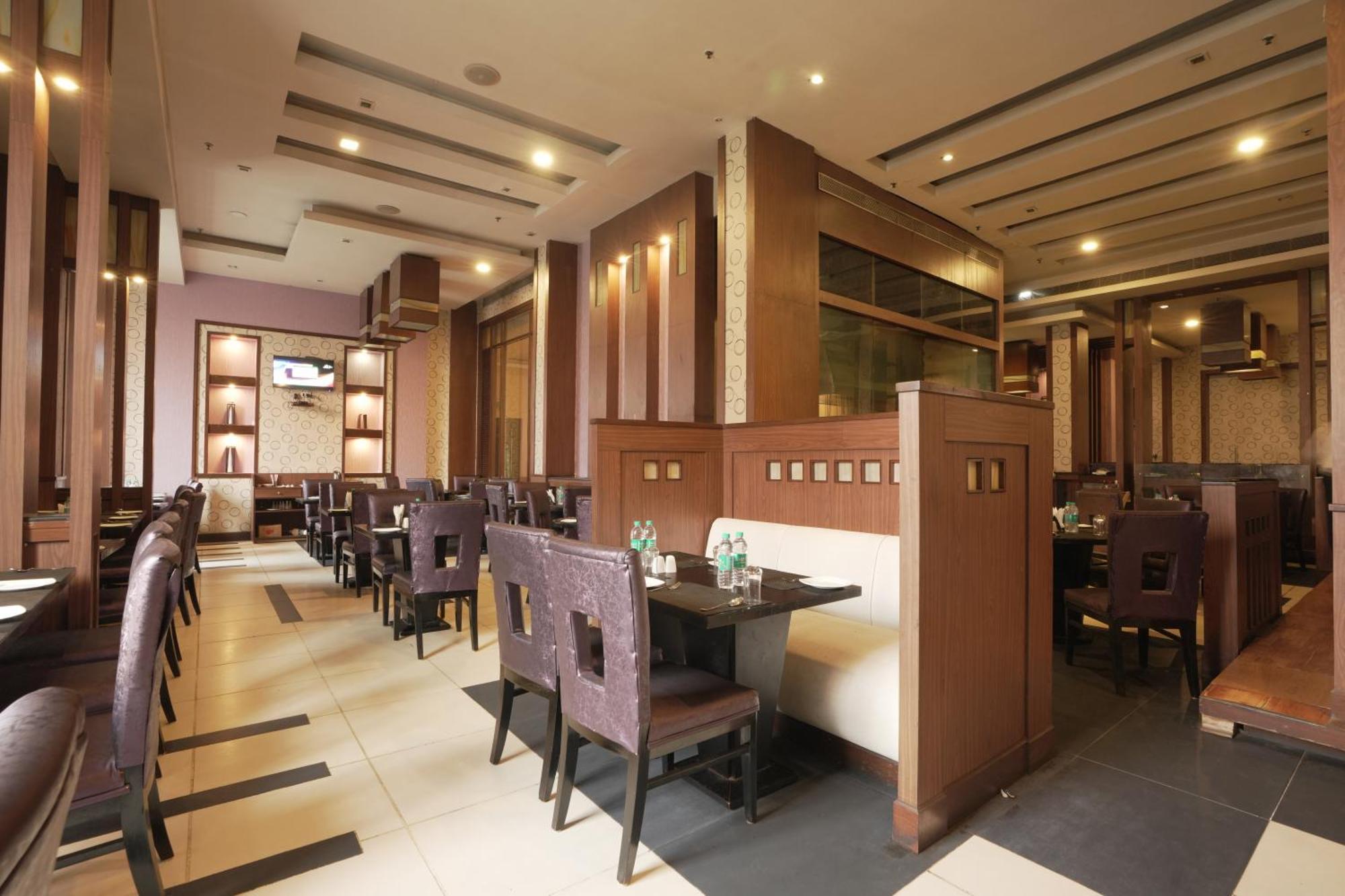 Hotel Pal Heights Bhubaneswar Zewnętrze zdjęcie