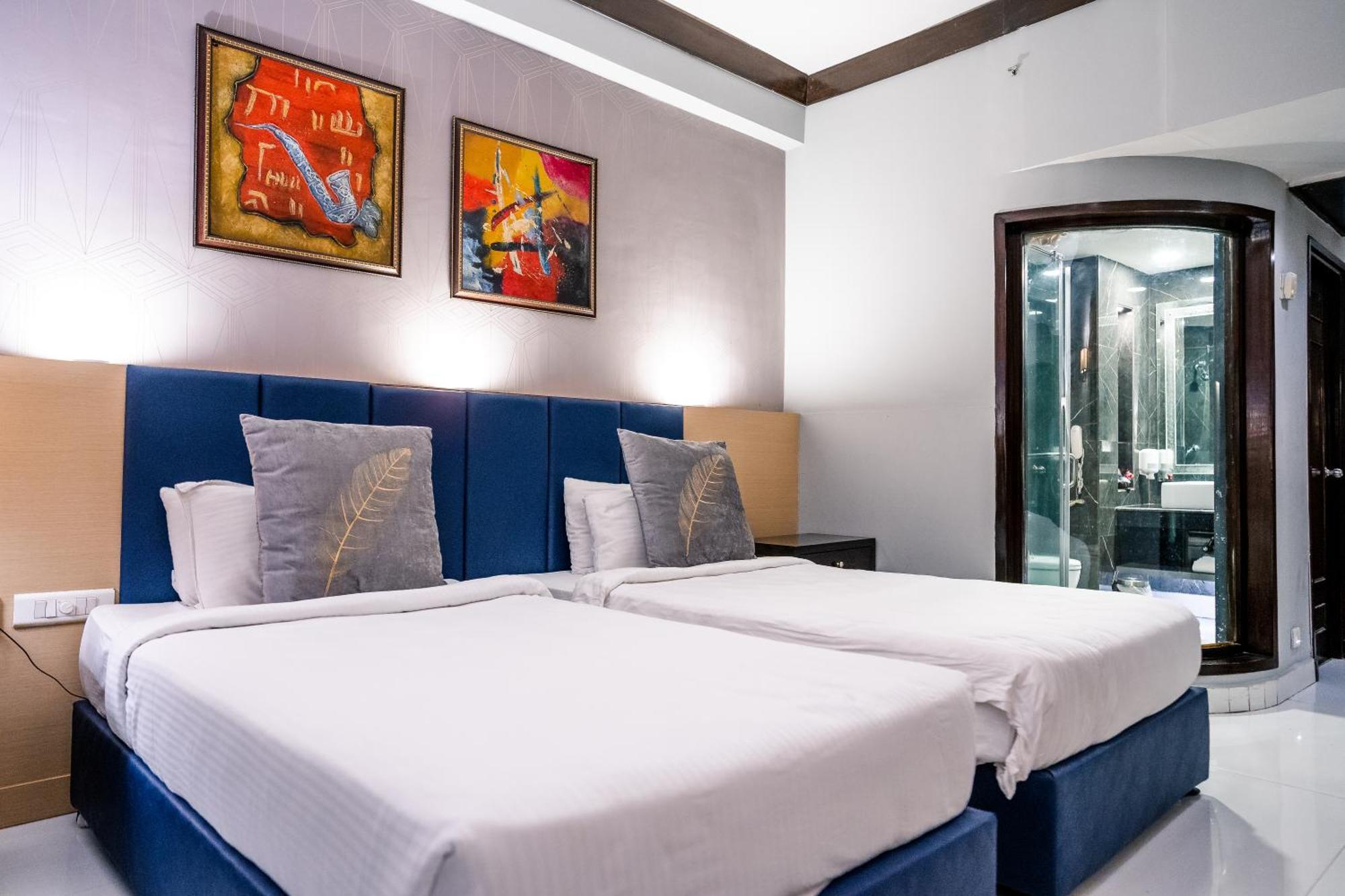 Hotel Pal Heights Bhubaneswar Zewnętrze zdjęcie